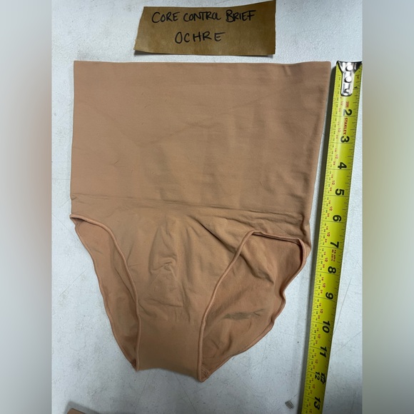 SKIMS - CORE CONTROL BRIEF - Picture 4 of 9